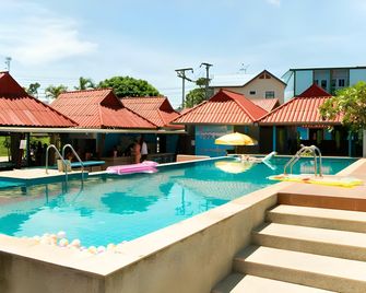 Bodega Koh Pha Ngan Pool - Koh Phangan - Uima-allas