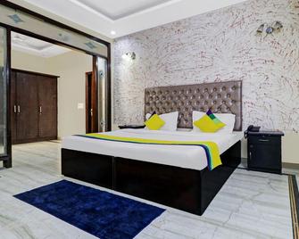 Hotel Sunrise,Noida - Noida - Slaapkamer