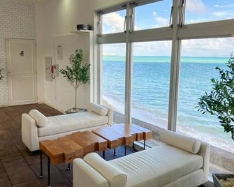 Same price for RC up to 5 people 30 minutes by / Kunigami-gun Okinawa - Kin - Living room