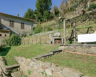 3 Bedroom Nice Apartment In Stazzema - Stazzema - Outdoors view