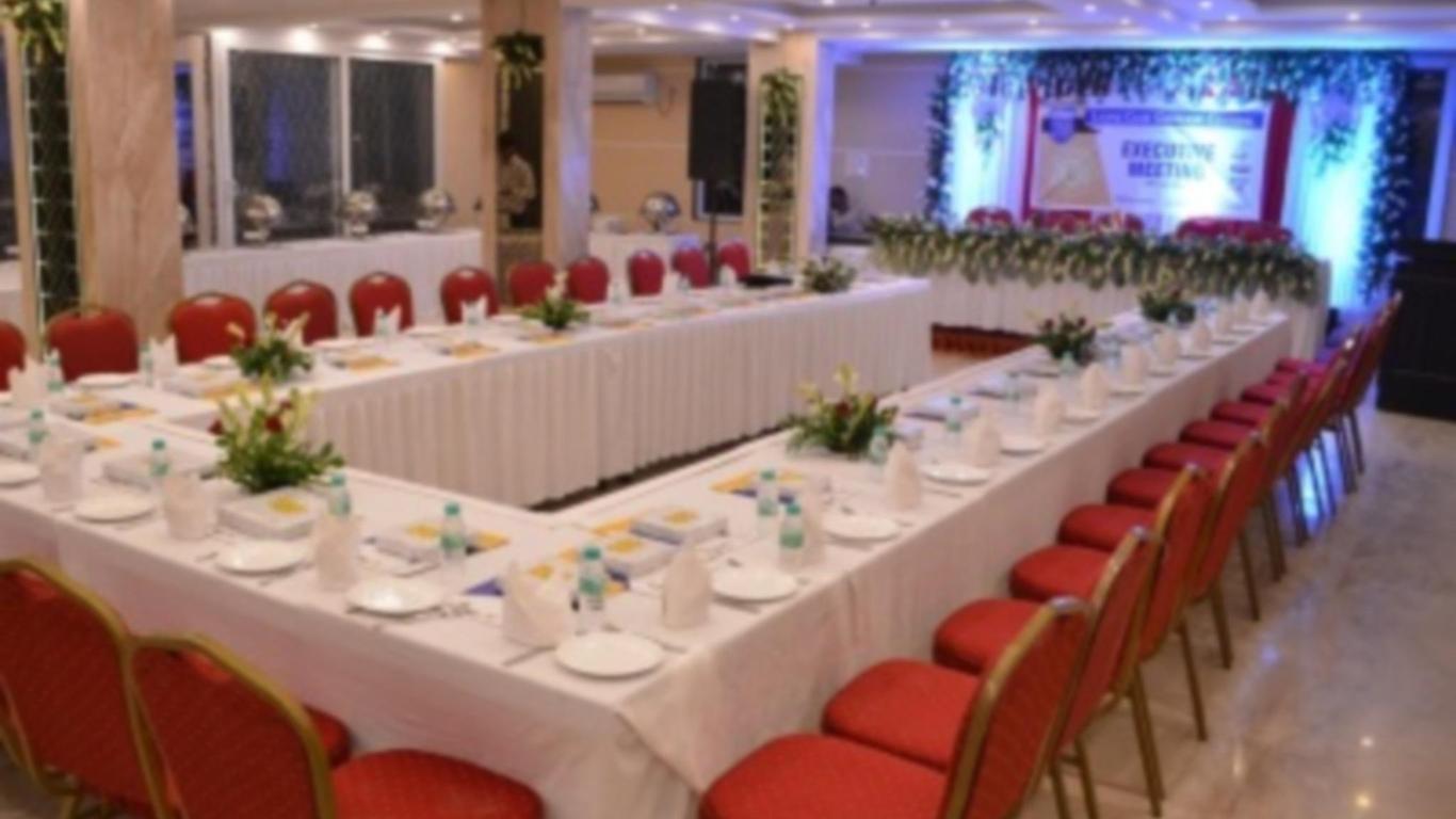 The City Grand Hotel