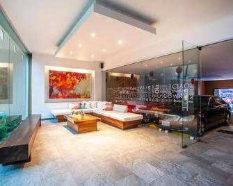 Blaze Hotel & Suites Puerto Vallarta - Puerto Vallarta - Lounge