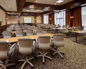 Historic Whispering Woods Hotel & Conference Center - Olive Branch - Konferenční místnost