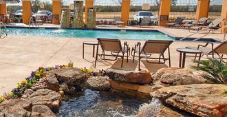Residence Inn by Marriott Abilene - Abilene - Svømmebasseng