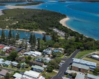 Poppy's Place - oceanstays - Yamba - Outdoor view