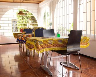 Asantewaa Premier Hotel - Kumasi - Menjador