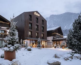 Faloria Mountain Spa Resort - Cortina d'Ampezzo - Rakennus