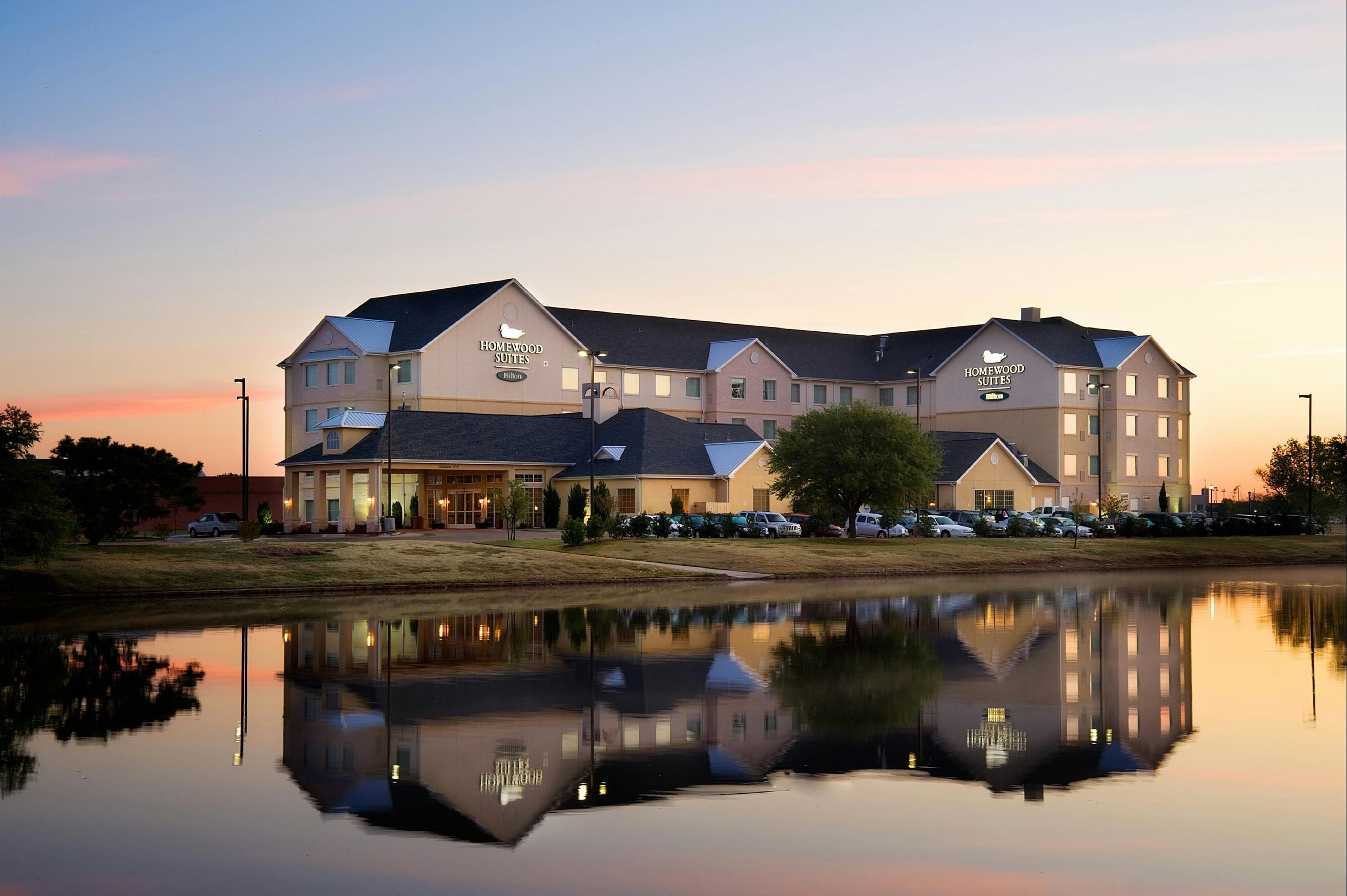 Homewood Suites by Hilton Wichita Falls - וויצ'יטה פולס - בניין