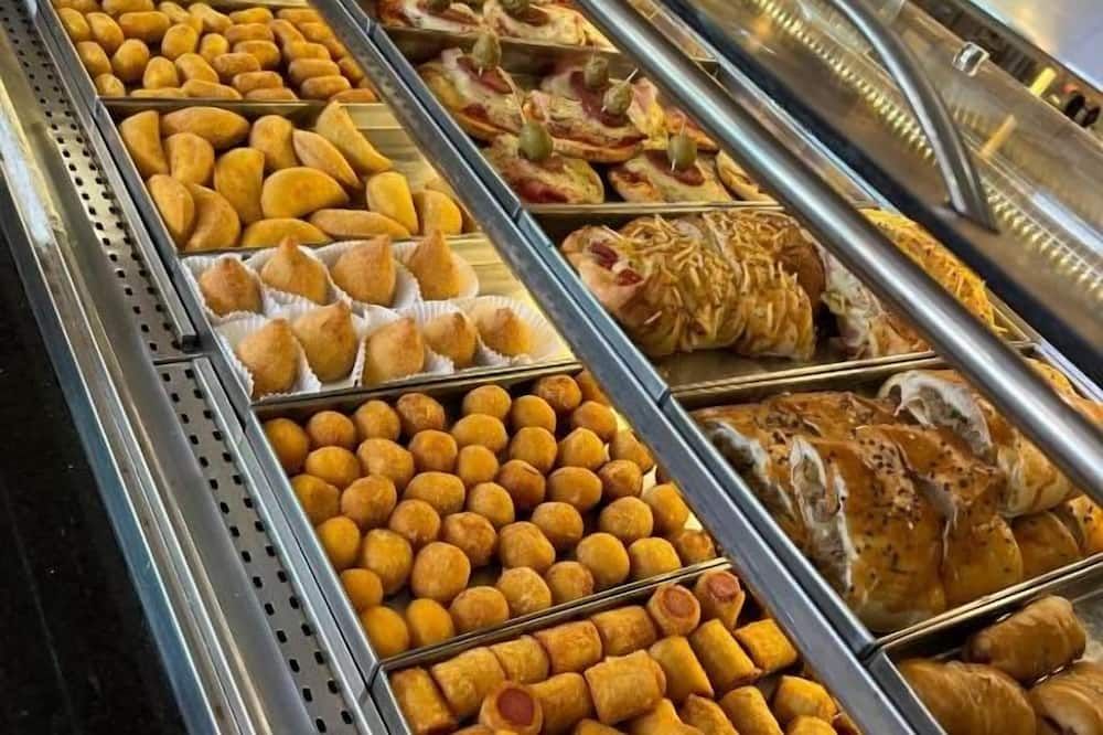 هوتل بيترو شوب - بالماس