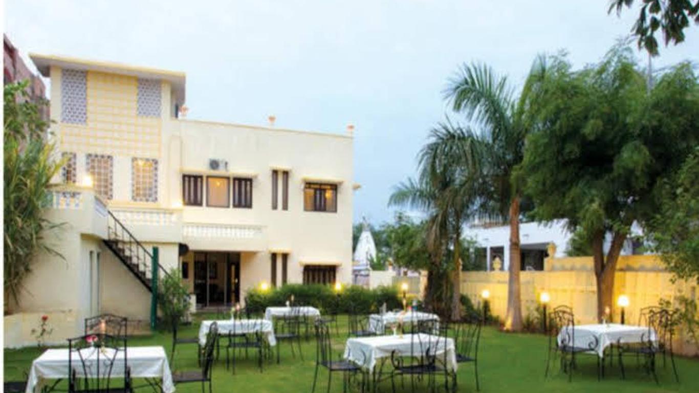 OYO 9666 Hotel The Fateh