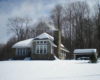 Wagner Hill Guest Cottage - Callicoon - Building