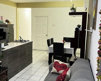 Casa Tortuga - Excellent Location - Close to the beach - Air-conditioned - Lazaro Cardenas
