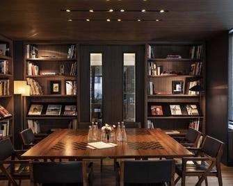 Hotel de Nell - Paris - Dining room