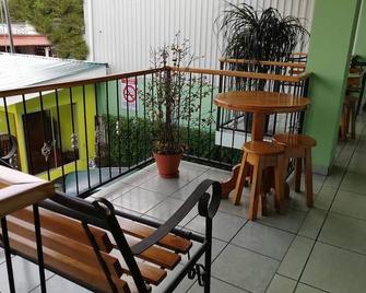 Hotel Fas & Off Site Thermal Resort - La Fortuna - Balcony