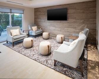 Candlewood Suites Middletown - Goshen By IHG - Middletown - Salon