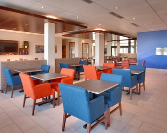 Holiday Inn Express & Suites Phoenix West - Buckeye By IHG - Buckeye - Restaurante