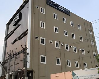 A K Plaza - Ellore - Building