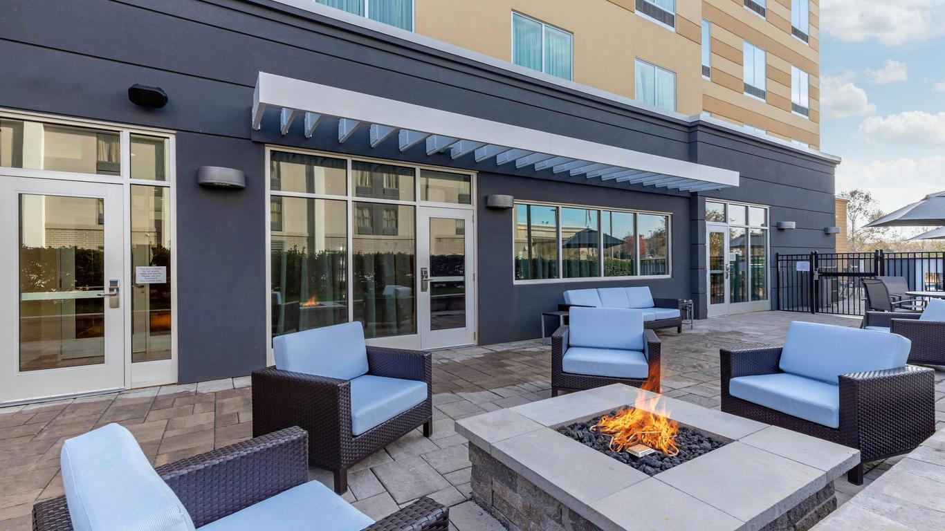 Fairfield Inn & Suites by Marriott Mebane