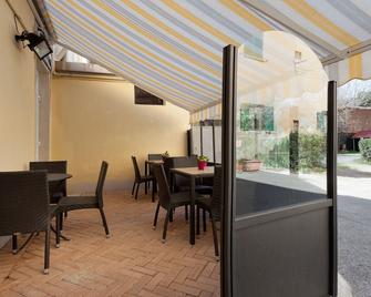 Parking Hotel Giardino - Livorno - Ravintola