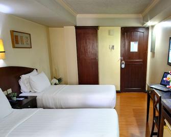 Fersal Hotel - Manila - Manila - Kamar Tidur