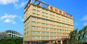 Pazhou Hotel - Guangzhou - Building