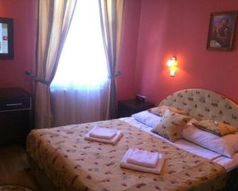 Hotel Napoleon - Sieradz - Camera da letto