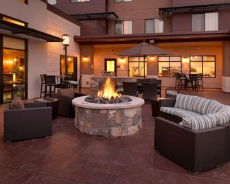 Residence Inn by Marriott Phoenix Gilbert - Gilbert - Binnenhof