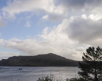 The Hideout - Portree
