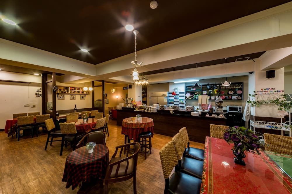 Funstay Inn Guesthouse