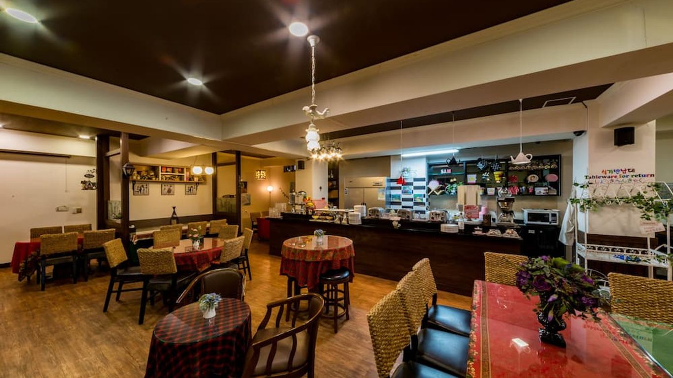 Funstay Inn Guesthouse