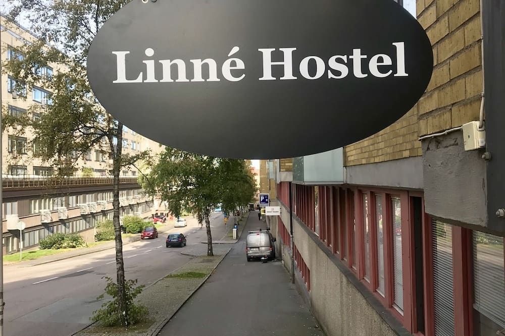 بيت شباب لينيه