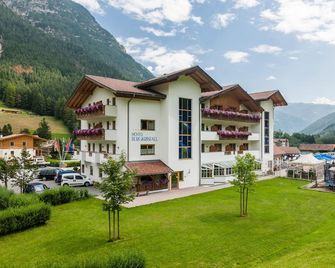 Hotel Bergkristall - Colle Isarco/Gossensaß - Edifici
