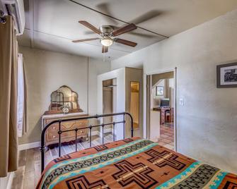 Tombstone San Jose House - Tombstone - Bedroom