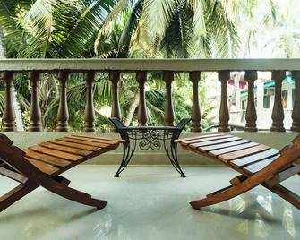Jolene's Ashvem - Mandrem - Patio