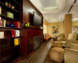 Holiday Inn Express & Suites Uvalde By IHG - Uvalde - Sala de estar