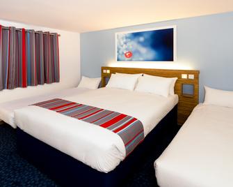 Travelodge Luton - Лутон - Спальня