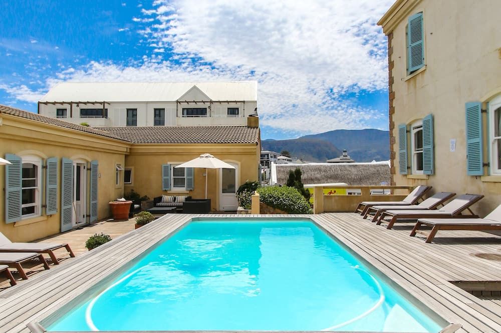 أوبيرج بورغاندي جيست هاوس