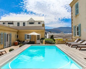Auberge Burgundy Boutique Hotel & Spa - Hermanus - Piscina