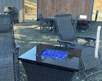 Ranch style living with incredible views! - Cambria - Terasa