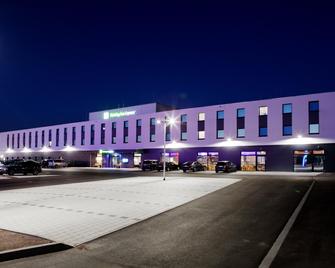 Holiday Inn Express Ringsheim - Ringsheim - Building
