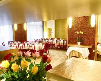 Hotel Restaurant le Parc - Moulins