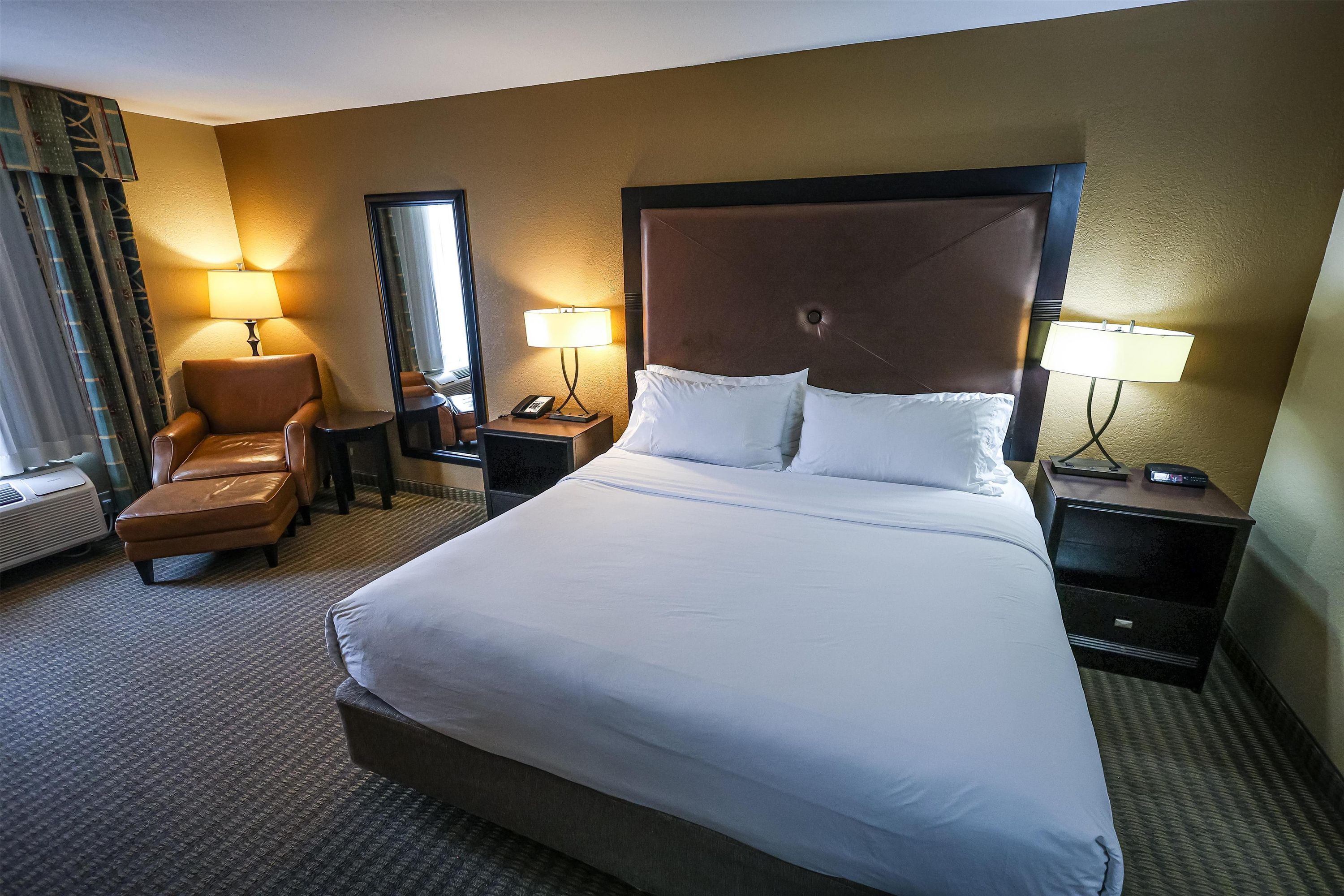 SureStay by Best Western Lexington - Lexington - Schlafzimmer