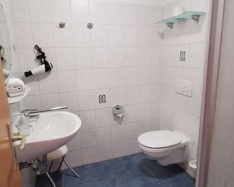 Ferienhaus Baltrumkieker Mitte - Nessmersiel - Bad