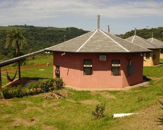 Hotel Mosteiro - Retiro e Recolhimento - Brotas - Building