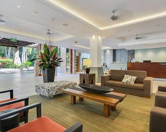 Sea Temple Palm Cove 2 Bedroom Luxury Apartment - Palm Cove - Lobby