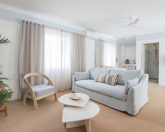 Motel Molly - Boutique Hotel Mollymook - Mollymook - Obývací pokoj