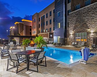 Staybridge Suites Portland By IHG - Portland - Bazén