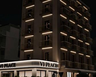 Vi Place - Camaiore - Budynek