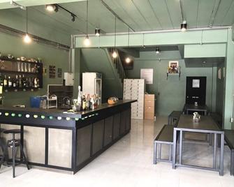 Hub Of Joys Hostel - Ko Lanta