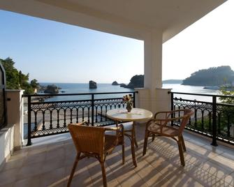 Villa Coralli - Parga - Balcony